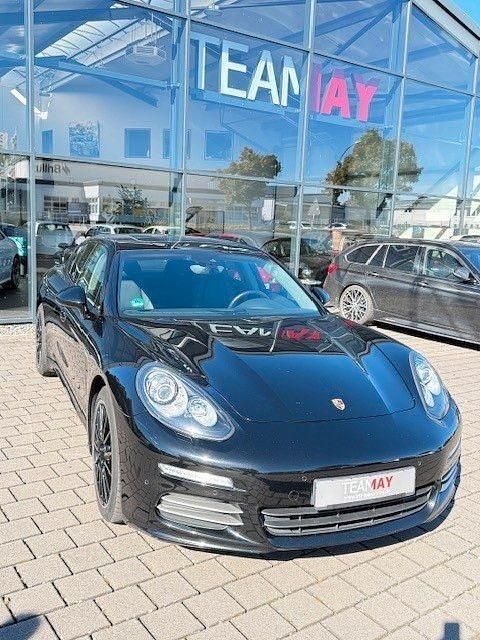 Schwarz Gebraucht 2016 Porsche Panamera 4 Edition Limousine | 35.300 € (Fairer Preis) - Bild 1/4