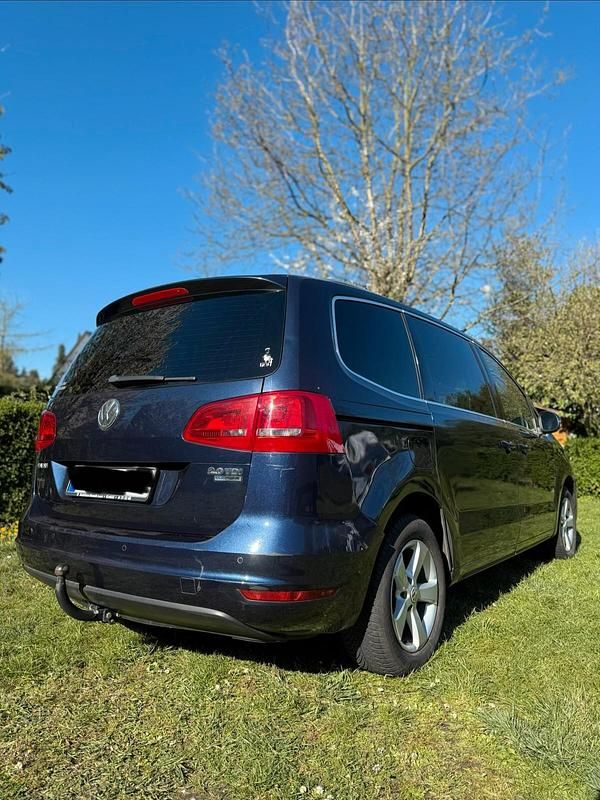 Gebraucht VW Sharan 140 PS (102 kW) 2012 Blau Van / Kleinbus