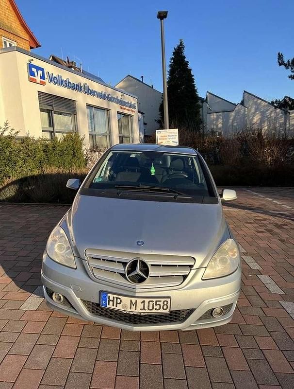Gebraucht Mercedes B200 140 PS (102 kW) 2008 Van / Kleinbus