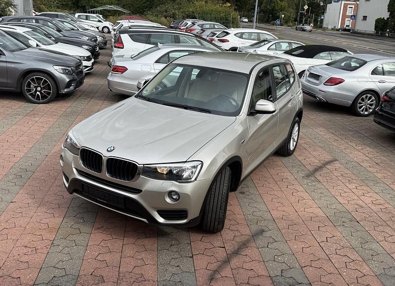 Gebraucht BMW X3 184 PS (135 kW) 2016 Silber SUV