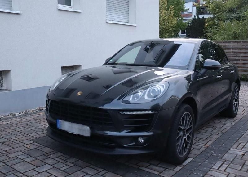 Gebraucht Porsche Macan S 258 PS (189 kW) 2016 Grau SUV