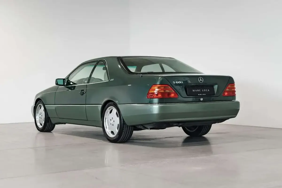 Gebraucht Mercedes S600 394 PS (289 kW) 1993 Malachitgruen Limousine