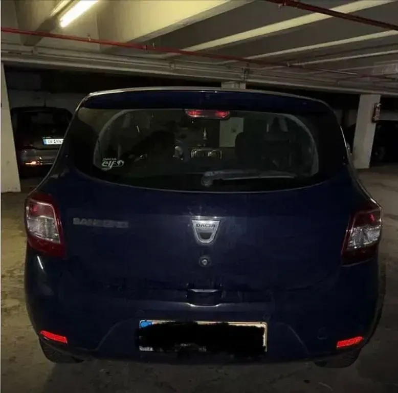 Gebraucht Dacia Sandero Ambiance 75 PS (55 kW) 2013 Blau Limousine