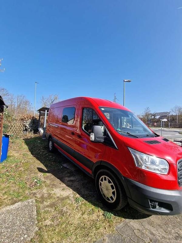 Second-hand Ford Transit 170 CP (125 kW) 2018 Roșu Van