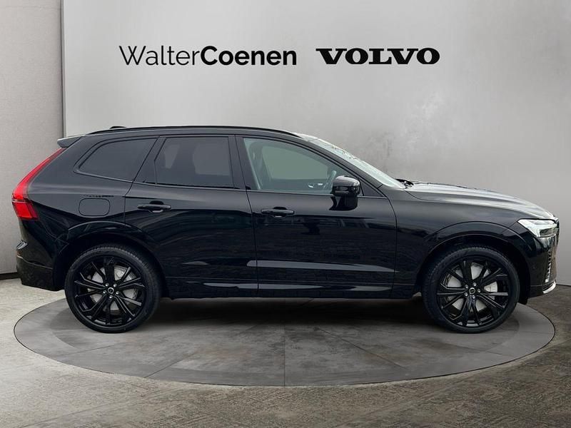 Neu Volvo XC60 Plus 455 PS (334 kW) 2025 Schwarz SUV