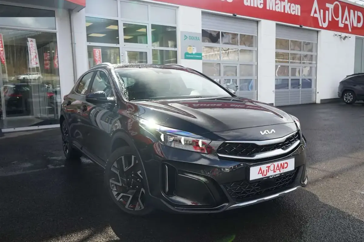 Gebraucht Kia XCeed 160 PS (117 kW) 2022 Schwarz SUV