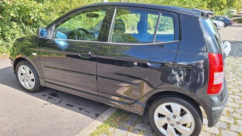 Gebraucht Kia Picanto 65 PS (47 kW) 2006 Schwarz Kleinwagen