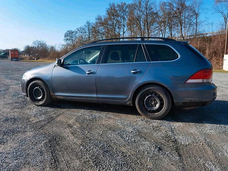 Gebraucht VW Golf V 122 PS (89 kW) 2008 Grau Kombi