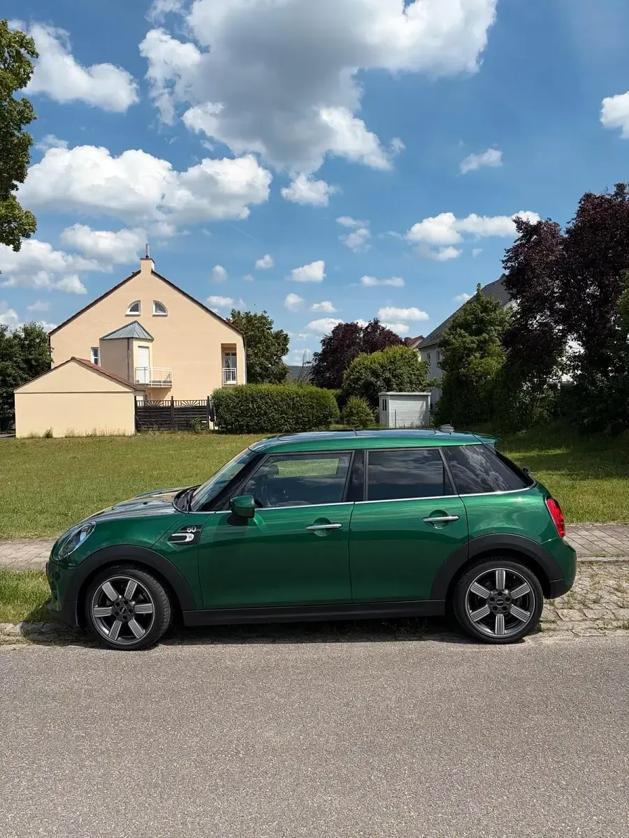 Gebraucht Mini ONE 75 PS (55 kW) 2020 Grün Kleinwagen
