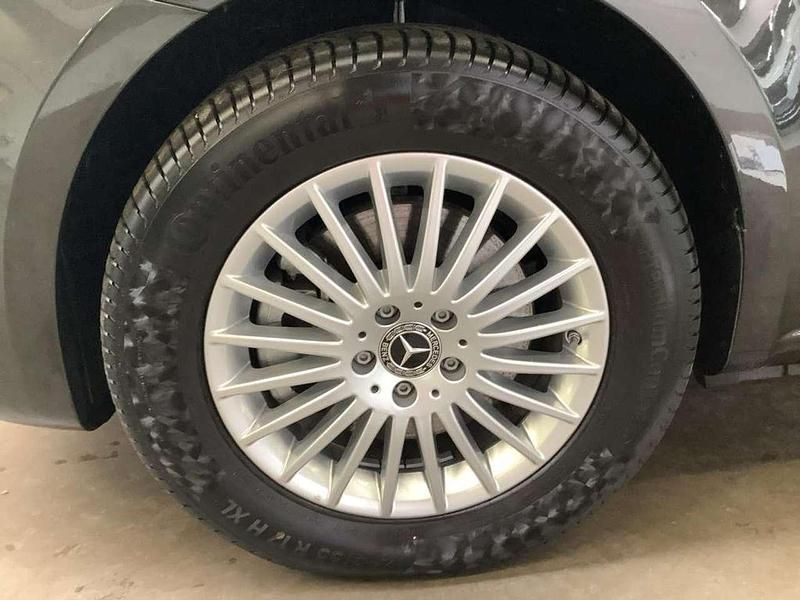 Gebraucht Mercedes e-Vito 150 kW (204 PS) 2024 Graphitgrau metallic Van / Kleinbus