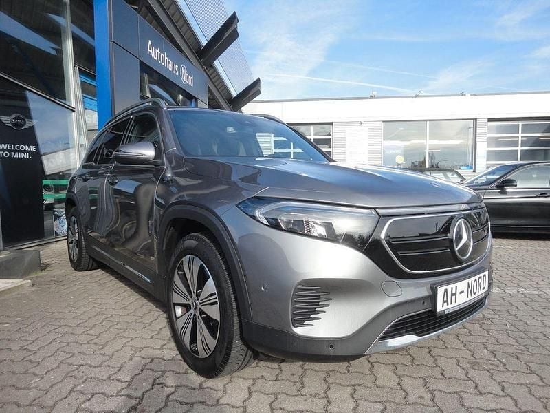Gebraucht Mercedes EQB250 Advanced 139 kW (190 PS) 2022 Grau SUV