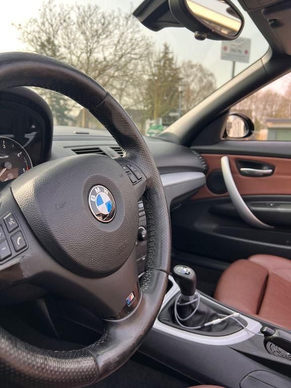 Gebraucht BMW 118 Cabriolet Performance 143 PS (105 kW) 2009 Schwarz Cabrio