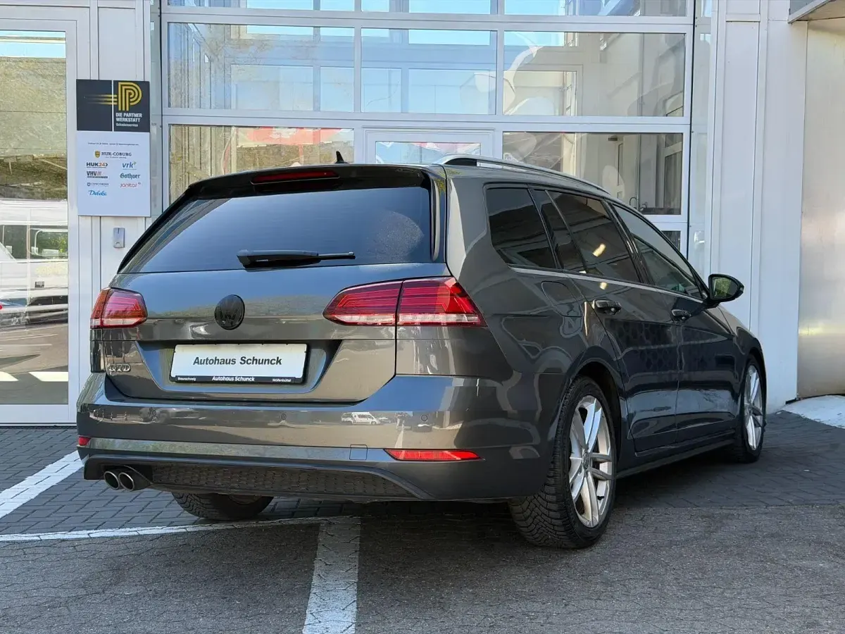 Gebraucht VW Golf VII GTD 184 PS (135 kW) 2018 Grau Kombi