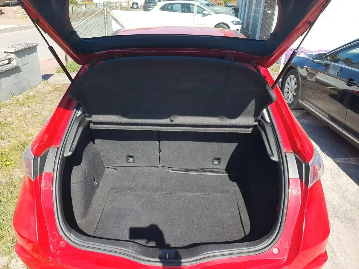 Gebraucht Honda Civic 99 PS (72 kW) 2011 Rot Limousine