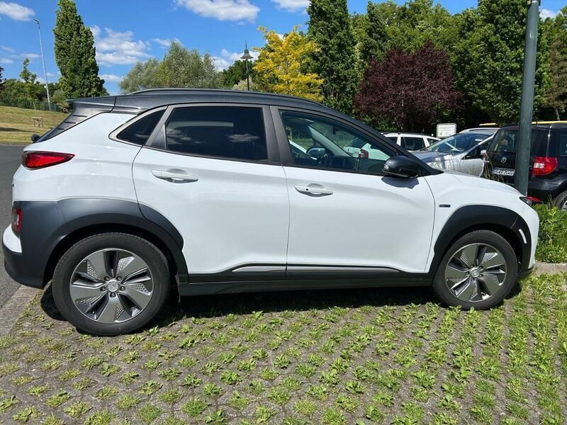 Weiß Gebraucht 2020 Hyundai Kona Premium SUV | 19.800 € (Fairer Preis) - Bild 1/4