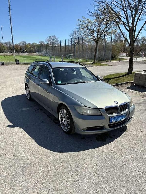 Gebraucht BMW 330 258 PS (189 kW) 2006 Kombi
