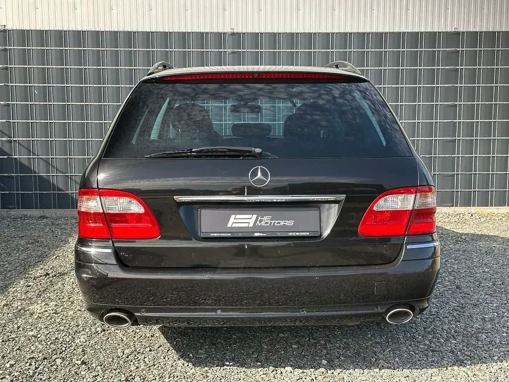 Gebraucht Mercedes E280 Avantgarde 190 PS (139 kW) 2006 Schwarz Kombi
