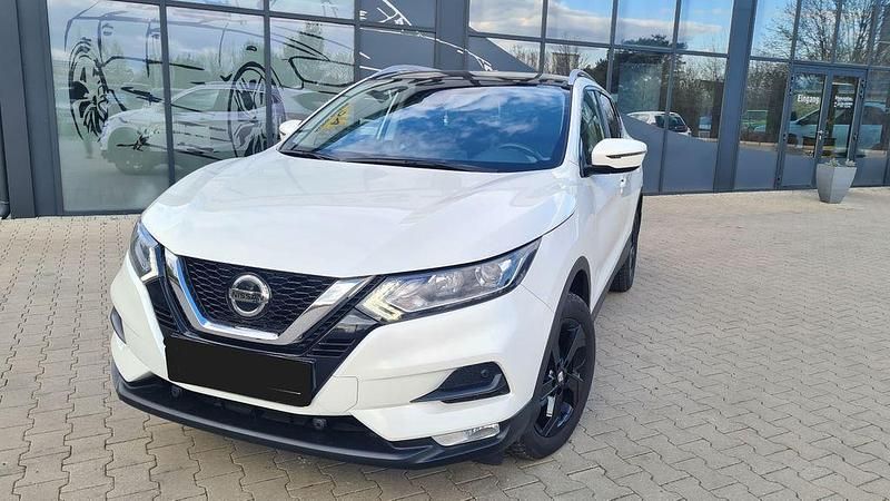 Weiß Gebraucht 2020 Nissan Qashqai N-Way SUV | 19.800 € (Fairer Preis) - Bild 1/4