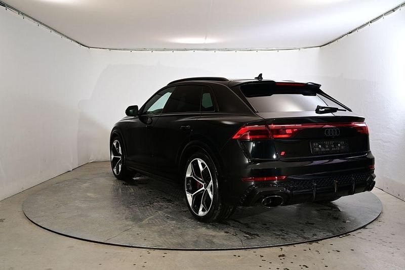 Gebraucht Audi RS Q8 Performance 640 PS (470 kW) 2026 Schwarz SUV