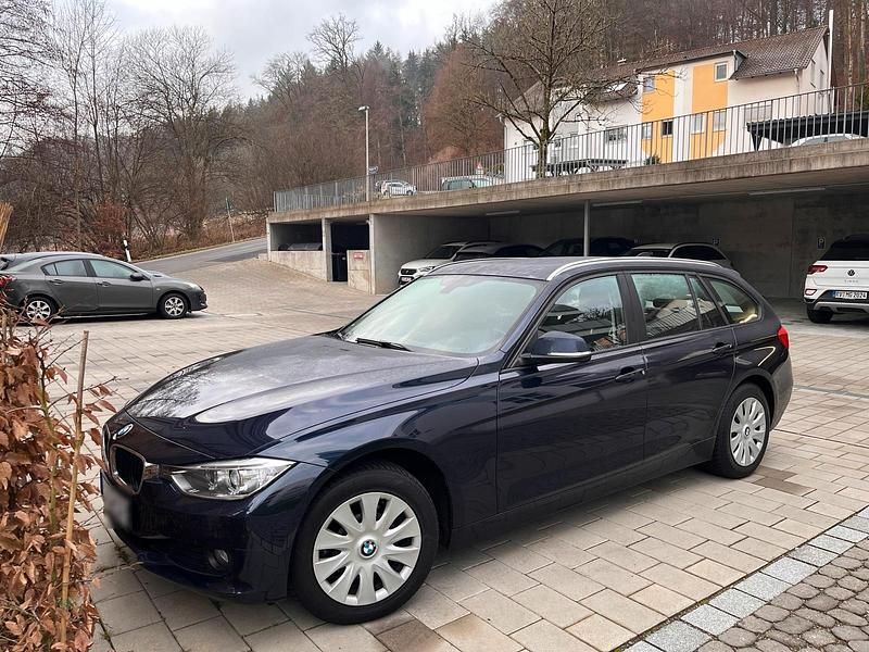 Gebraucht BMW 320 184 PS (135 kW) 2014 Blau Kombi
