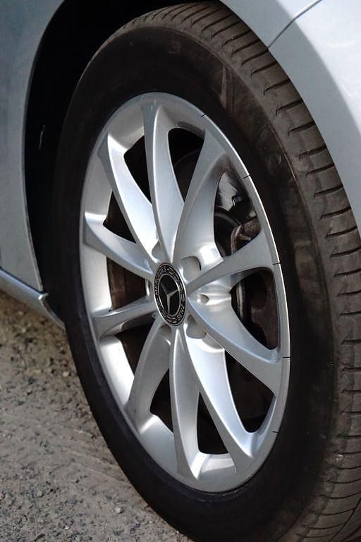 Gebraucht Mercedes A250 Progressive 224 PS (164 kW) 2019 Silber Limousine