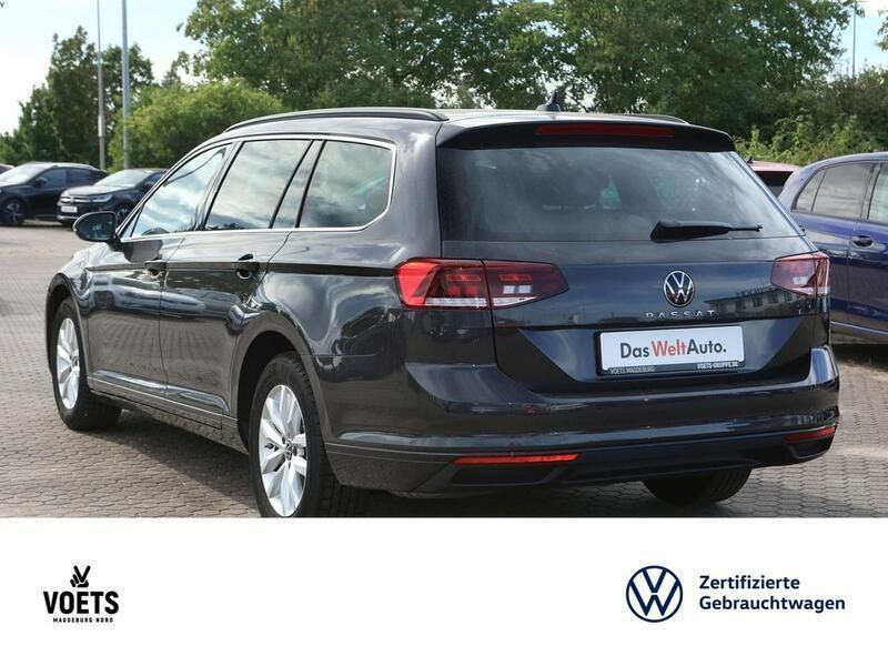 Gebraucht VW Passat Business 150 PS (110 kW) 2023 Mangangrau metallic (metallic) Kombi