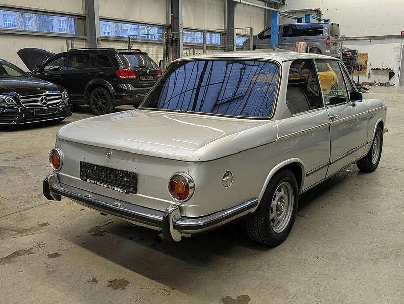 Second-hand BMW 2002 101 CP (74 kW) 1973 Gri Berlinǎ