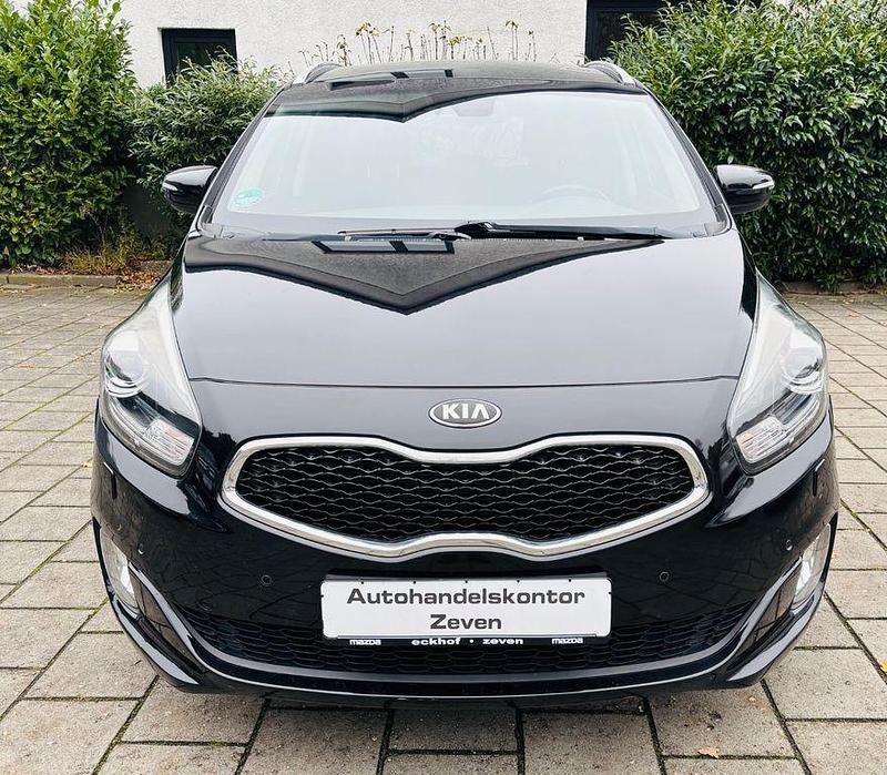 Schwarz Gebraucht 2013 Kia Carens Spirit Van / Kleinbus | 6.300 € (Fairer Preis) - Bild 1/4