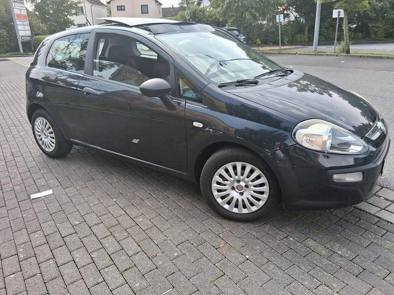 Schwarz Gebraucht 2009 Fiat Punto Evo Kleinwagen | 1.750 € - Bild 1/4