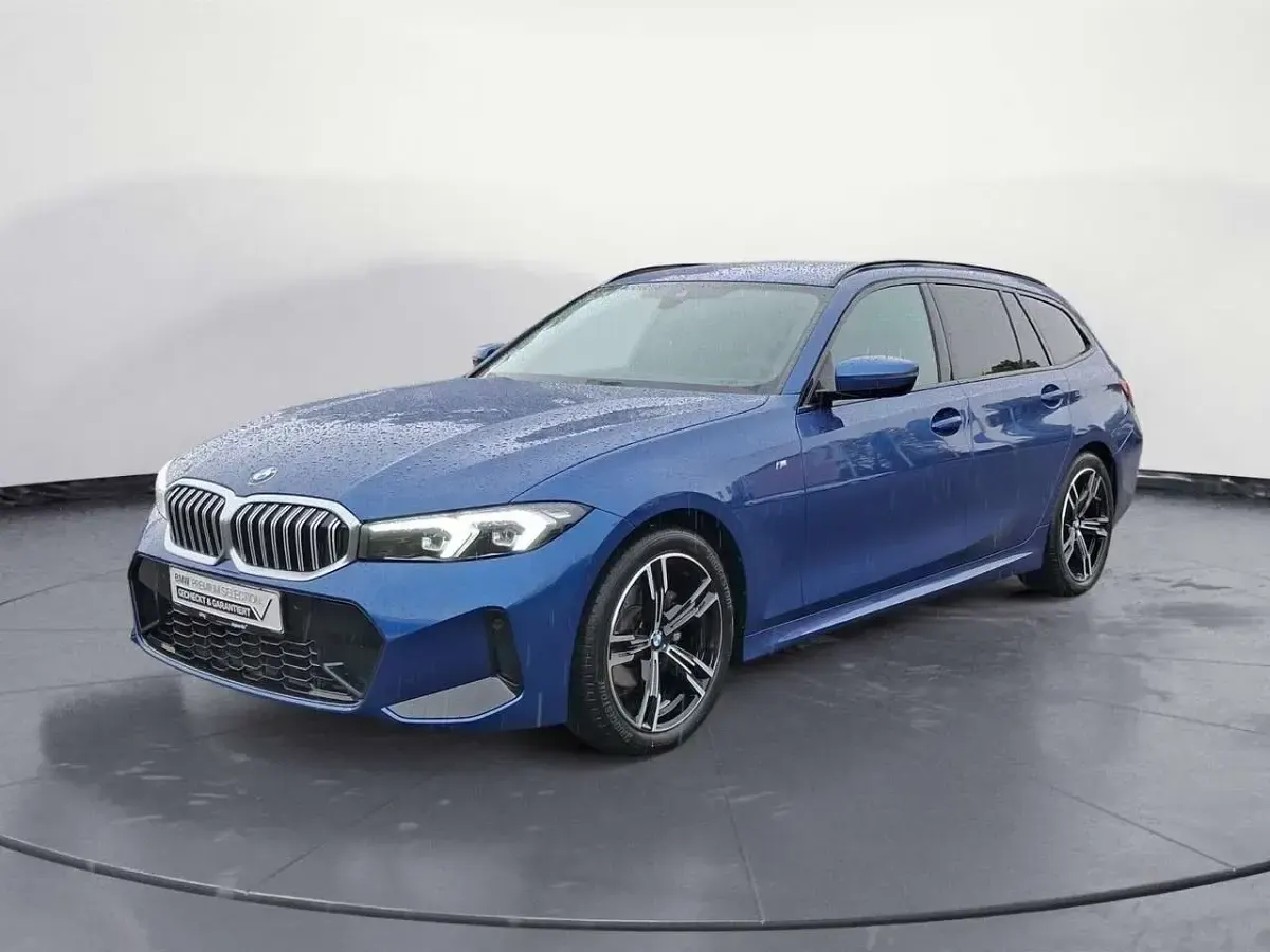 Gebraucht BMW 318 Performance 156 PS (114 kW) 2025 Blau Kombi