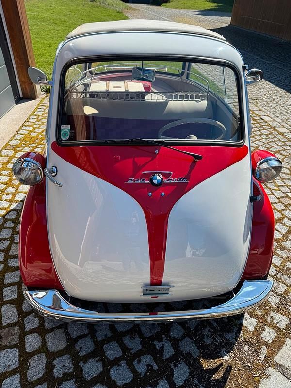 Rot Gebraucht 1960 BMW Isetta 250 Coupé | 21.000 € - Bild 1/4