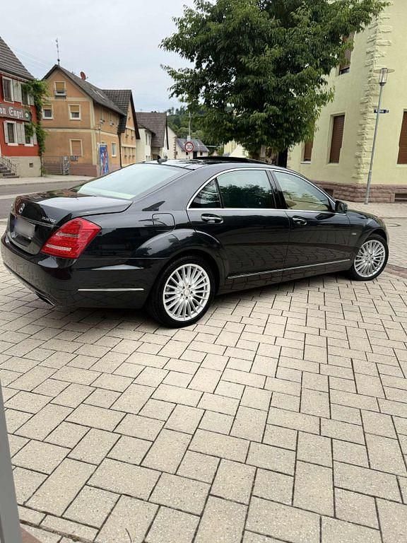 Gebraucht Mercedes S350 258 PS (189 kW) 2011 Schwarz Limousine