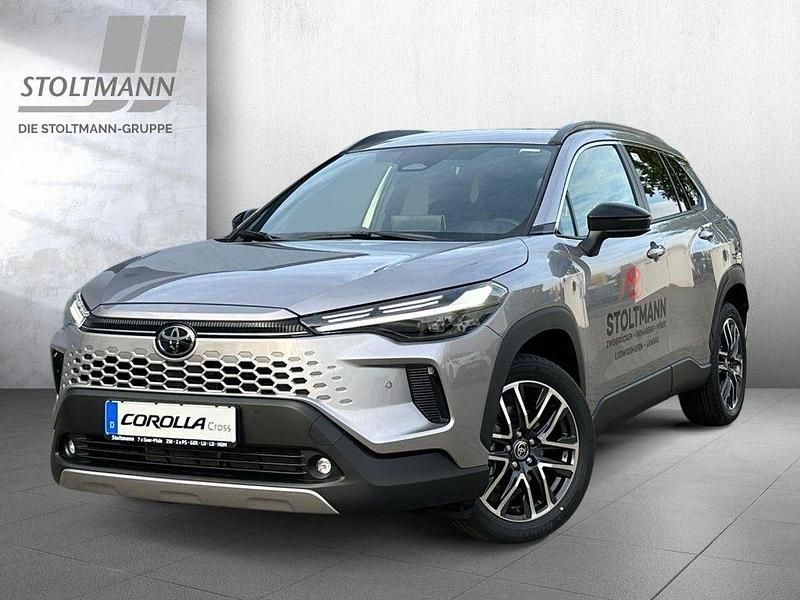 Grau Gebraucht 2025 Toyota Corolla Cross SUV | 40.777 € (Fairer Preis) - Bild 1/4