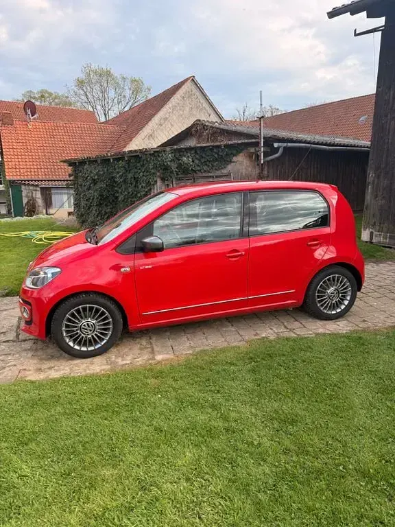 Usata VW up! 75 CV (55 kW) 2013 Rosso Utilitaria