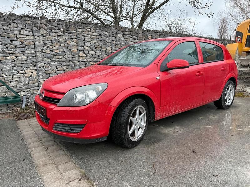Gebraucht Opel Astra 90 PS (66 kW) 2005 Rot Limousine