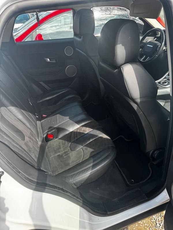 Second-hand Land Rover Range Rover evoque 150 CP (110 kW) 2014 Alb SUV