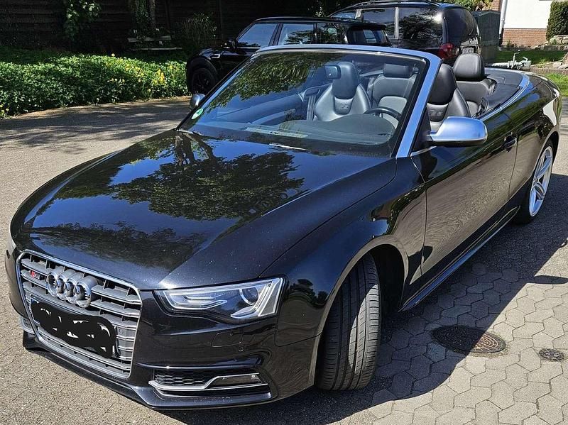 Schwarz Gebraucht 2011 Audi S5 Cabriolet Cabrio | 18.900 € (Teuer) - Bild 1/4