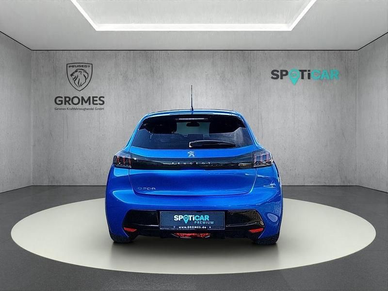 Gebraucht Peugeot e-208 Allure 100 kW (136 PS) 2023 Blau Kleinwagen