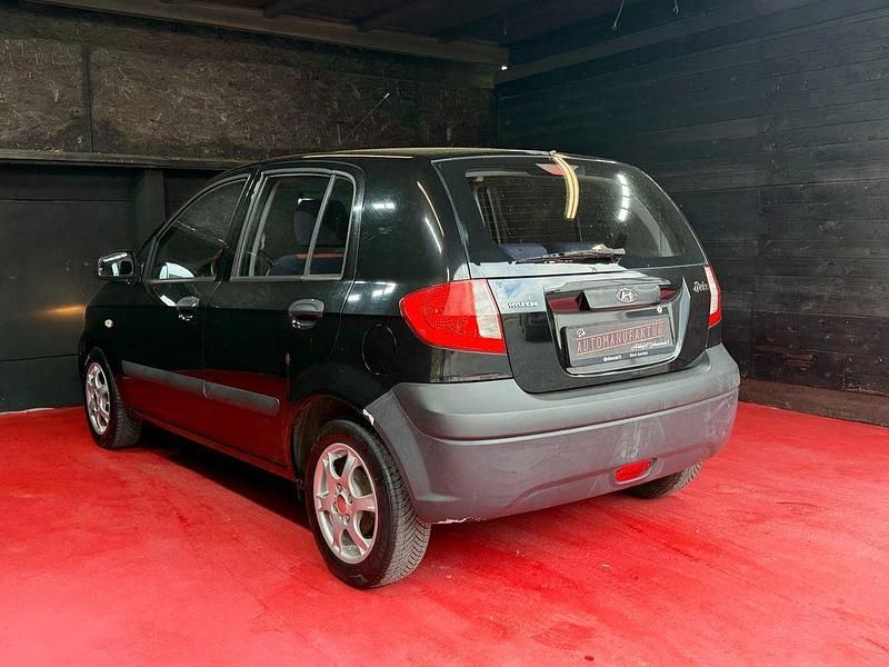 Gebraucht Hyundai Getz Basis 67 PS (49 kW) 2007 Schwarz Kleinwagen