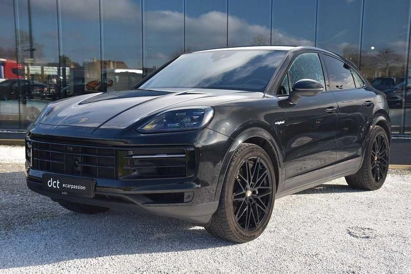 Gebraucht Porsche Cayenne 470 PS (345 kW) 2025 Schwarz SUV