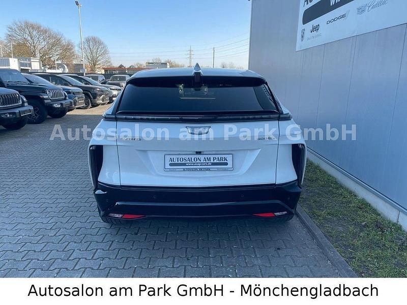 Gebraucht Cadillac LYRIQ 388 kW (528 PS) 2024 Weiß SUV