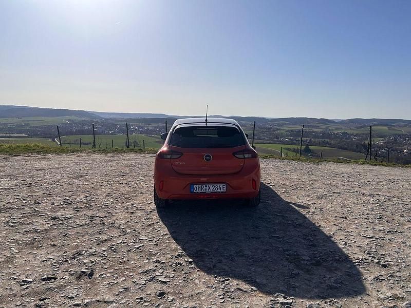 Gebraucht Opel Corsa-e 100 kW (136 PS) 2021 Orange Kleinwagen