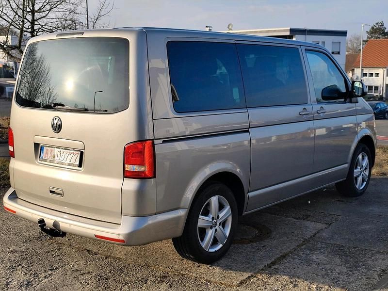 Gebraucht VW Transporter Comfortline 179 PS (131 kW) 2015 Beige Van