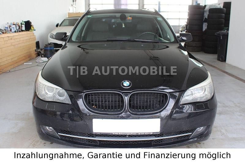 Gebraucht BMW 530 Advantage 235 PS (172 kW) 2007 Kombi