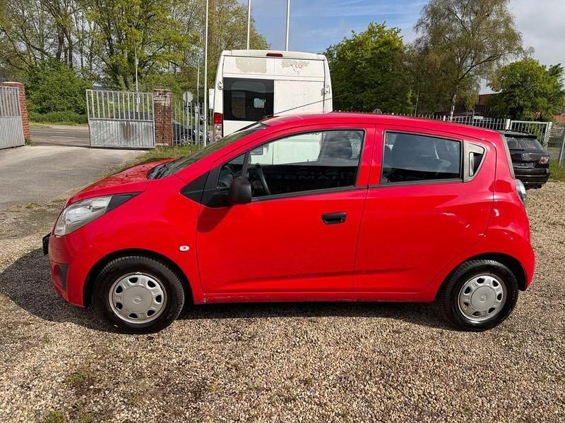 Używany Chevrolet Spark 68 KM (50 kW) 2012 Czerwony Hatchback