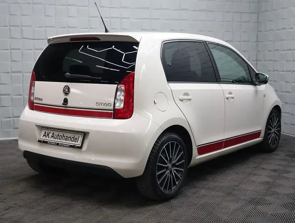 Gebraucht Skoda Citigo Sport 75 PS (55 kW) 2013 Weiß Kleinwagen
