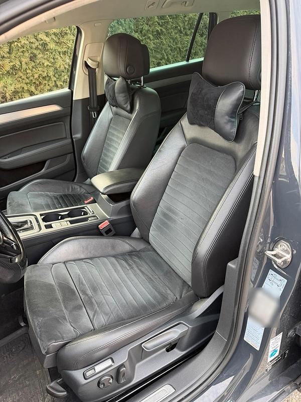 Gebraucht VW Passat Highline 240 PS (176 kW) 2015 Grau Kombi