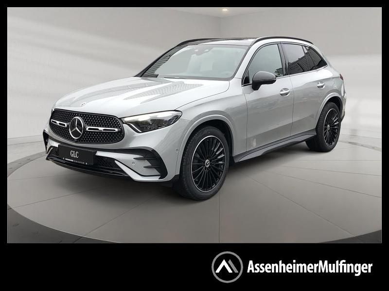 Grau Gebraucht 2024 Mercedes GLC300 AMG SUV | 63.879 € (Teuer) - Bild 1/4