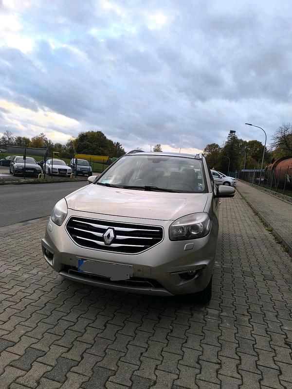 Braun Gebraucht 2013 Renault Koleos SUV | 7.780 € (Fairer Preis) - Bild 1/4