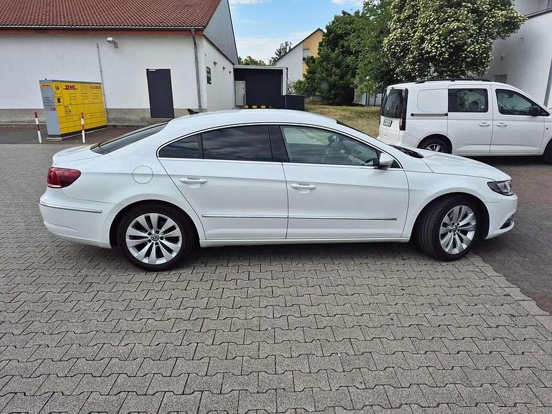 Gebraucht VW CC 140 PS (102 kW) 2013 Weiß Limousine